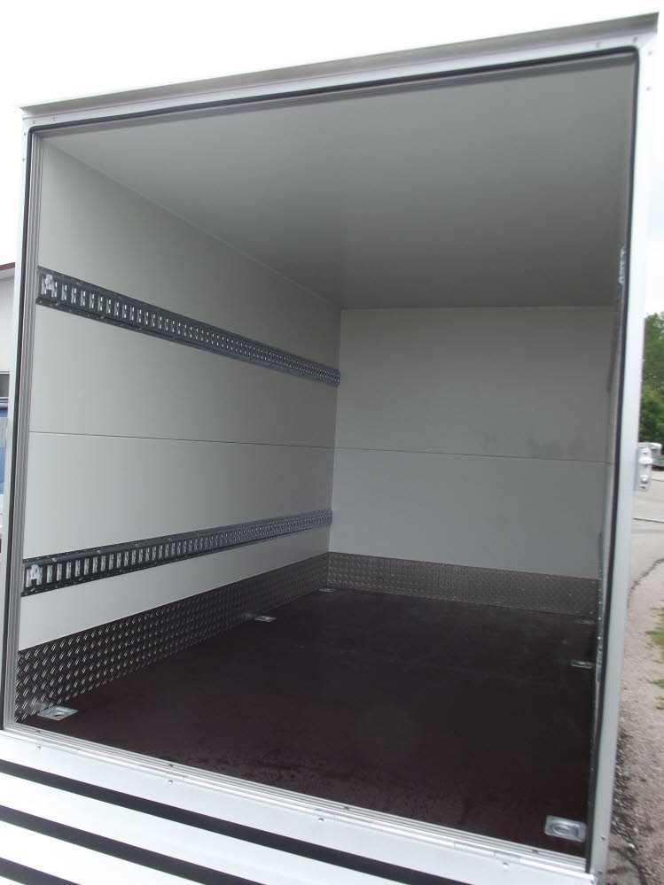 Anhaenger Boehler Koenig KHC Koffer mit Rampe (4)