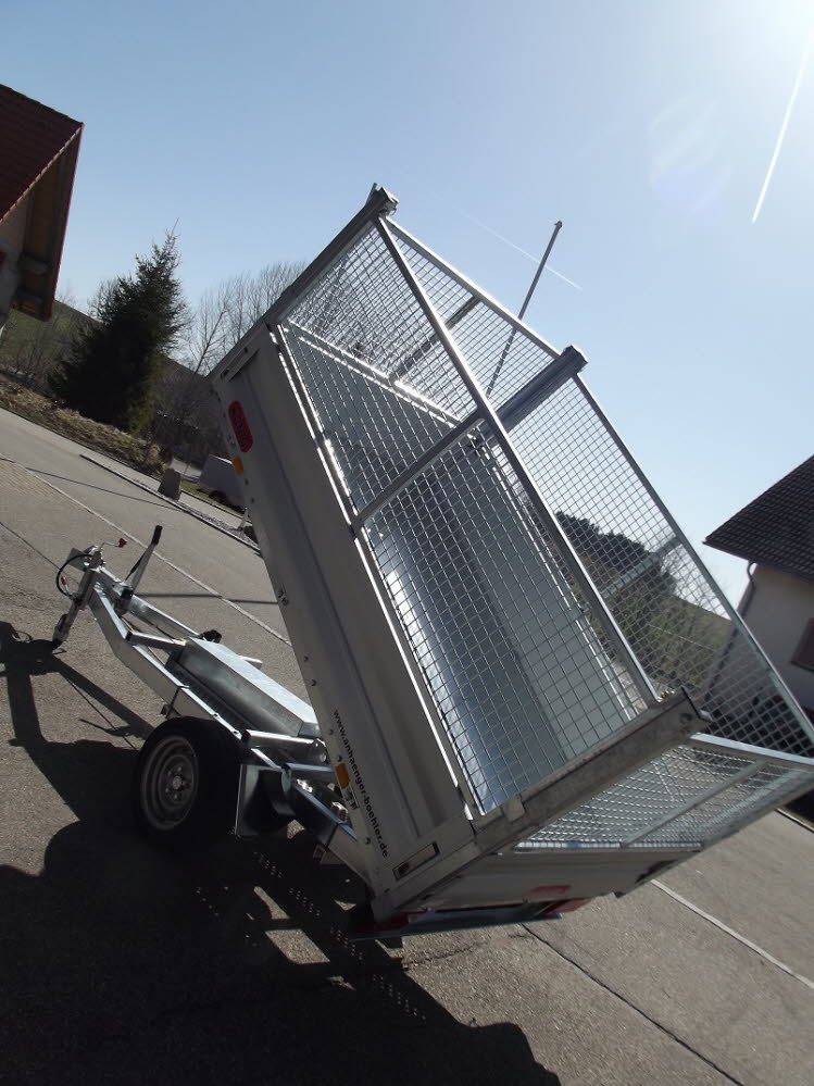 Knig Kipper KK132313 Anhaenger Boehler Goerwihl(25)