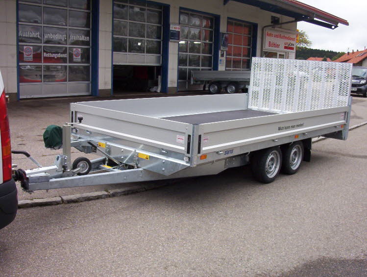 Saris_PK_32_Anhnger Bhler1